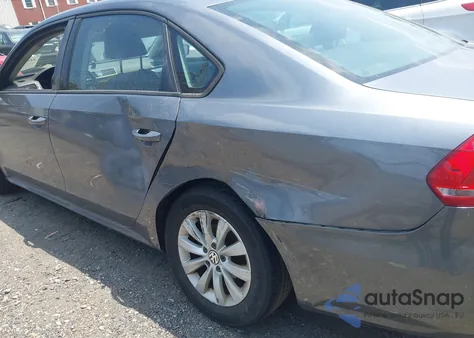 2015 Volkswagen Passat 1.8T Wolfsburg Edition from USA, damaged, VIN 1VWAT7A39FC091867